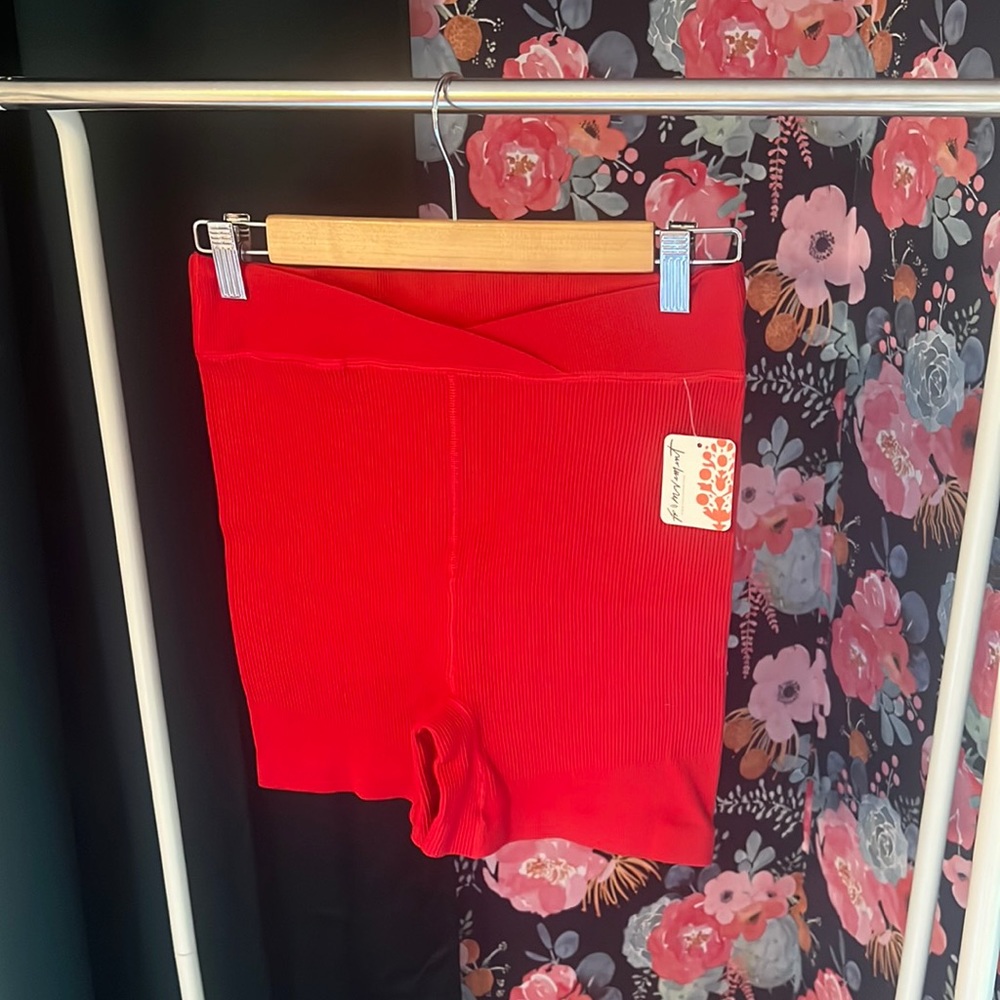 Free People Movement Throw Short size Medium